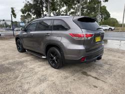 2014 TOYOTA KLUGER GXL (4x2) GSU50R Grey