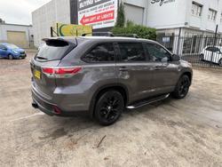 2014 TOYOTA KLUGER GXL (4x2) GSU50R Grey