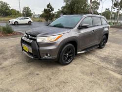 2014 TOYOTA KLUGER GXL (4x2) GSU50R Grey