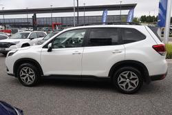 2024 Subaru Forester 2.5i