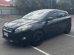 2011 Ford Focus Sport LW Panther Black
