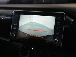 2022 Toyota Hilux SR