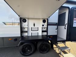 2026 Traveller 20' Traveller Track Save $8,599 Was $85,990
