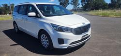 2017 Kia Carnival S