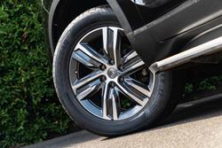 2022 LDV D90 Executive SV9A 4X4 Dual Range Metal Black