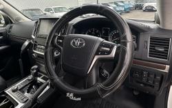 2020 Toyota Landcruiser VX