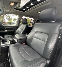 2020 Toyota Landcruiser VX