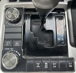 2020 Toyota Landcruiser VX