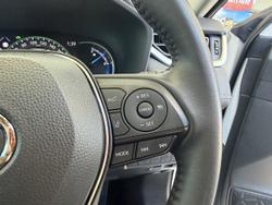 2024 Toyota RAV4 GXL