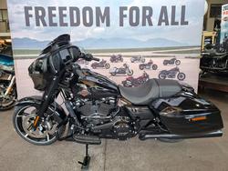 2025 HARLEY-DAVIDSON FLHX STREET GLIDE (117)