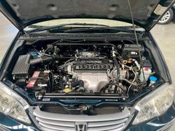 2000 Honda Odyssey 2nd Gen Super Marine Blue