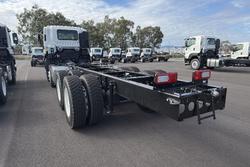 2025 Isuzu F Series FYJ 320-255 AT R60