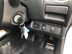 2019 Nissan Navara RX