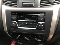 2019 Nissan Navara RX
