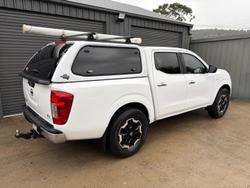 2019 Nissan Navara RX