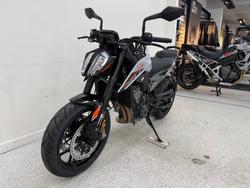 2024 Ktm 790 DUKE grey