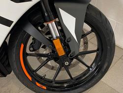 2021 KTM RC 390 RC Orange