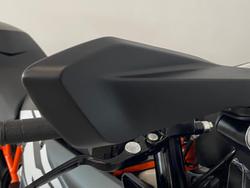2021 KTM RC 390 RC Orange