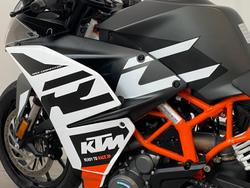 2021 KTM RC 390 RC Orange
