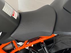 2021 KTM RC 390 RC Orange