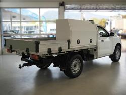 2018 Nissan Navara DX