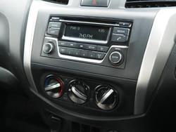 2018 Nissan Navara DX