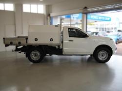 2018 Nissan Navara DX