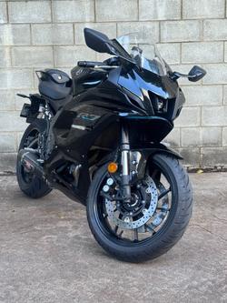 2023 Yamaha YZF-R7LA Black