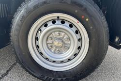 2024 Mitsubishi Triton GLX