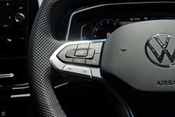 2025 Volkswagen T-Roc 140TSI R-Line