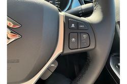 2025 Suzuki Vitara Turbo LY Series II Ivy/Black (A9N)