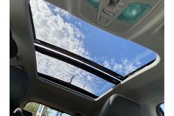 2025 Suzuki Vitara Turbo LY Series II Ivy/Black (A9N)