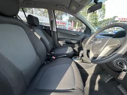 2015 HYUNDAI I20 Active