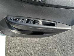 2015 HYUNDAI I20 Active