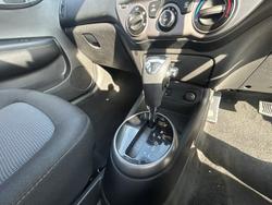 2015 HYUNDAI I20 Active