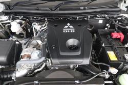 2024 Mitsubishi Pajero Sport GLX
