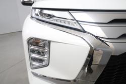 2024 Mitsubishi Pajero Sport GLX