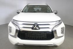 2024 Mitsubishi Pajero Sport GLX