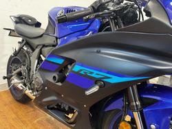 2024 Yamaha YZF-R7LA BLUE