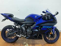 Yamaha YZF-R7LA