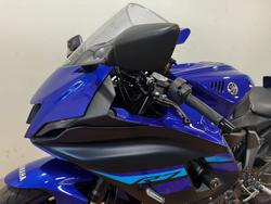 2024 Yamaha YZF-R7LA BLUE