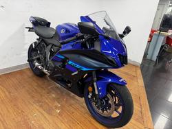 2024 Yamaha YZF-R7LA BLUE