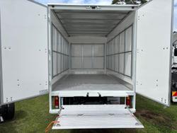 2025 Fuso Canter 515 Pantech White