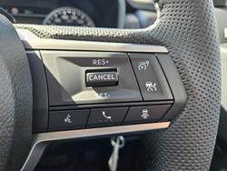 2025 Mitsubishi Triton GLX-R