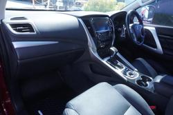 2017 Mitsubishi Pajero Sport GLS