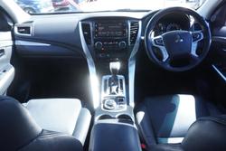 2017 Mitsubishi Pajero Sport GLS