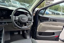 2026 Kia Carnival GT-Line
