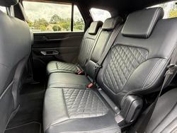 2022 Ford Everest Platinum