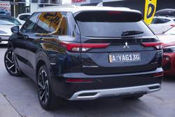 2024 Mitsubishi Outlander Exceed Tourer