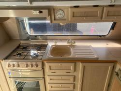 2000 Jayco Westport Poptop 17.66Ft